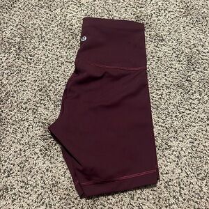 Lululemon wunder train short